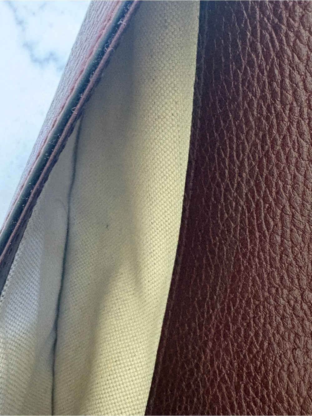 Gucci Dionysus Medium Rare Burgundy Leather Shoulder Bag - Picture 12 of 13